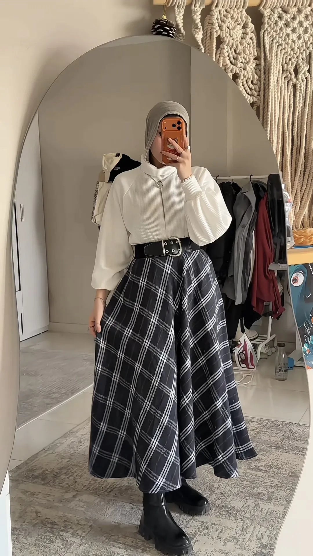 Woolen Skirt